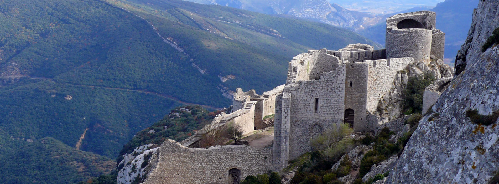 Visitez les châteaux cathares